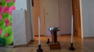 DRSSTC-1 Музыкальная катушка тесла!