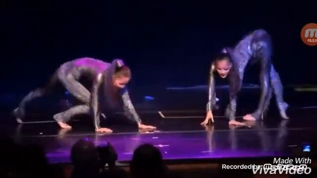 The cortortion sister (a lovely contortionist)❤😍 смотреть онлайн