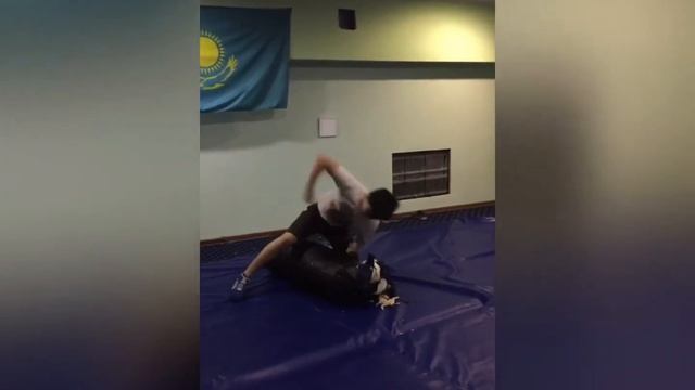 Меирхан Нуралиев смотреть онлайн