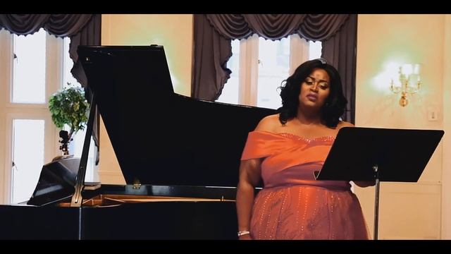 Recital by Helena Brown, soprano, and Bradley Moore, piano - May 13, 2021 смотреть онлайн