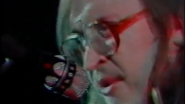 Егор Летов - Концерт Памяти А.Башлачева (С.-Петербург, БКЗ "Октябрьский", 20.02.1990) смотреть онлайн