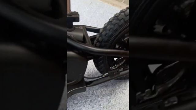 Детский электрический беговел GT 130W