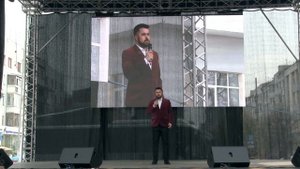Олег Бударацкий. "Песня о далёкой Родине". Арт-проект "Бомонд" в День Победы. Екатеринбург. 9.05.2