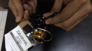 Daiwa REVROS LT 2000-xh unboxing