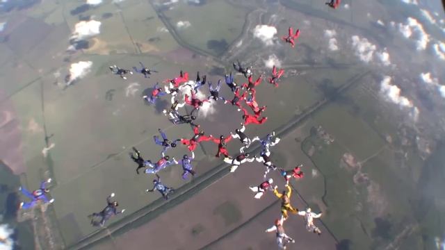 40 way AV J1 смотреть онлайн