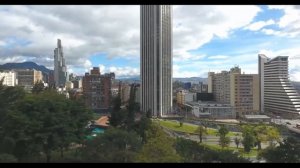 Electric Entourage  - Bogota's Flammes (Original Mix)