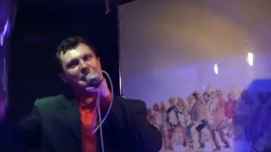 Анатолий КОРЖ ★ ШЕРШЕ-ЛЯ-ФАМ (Москва) Фрагмент песни