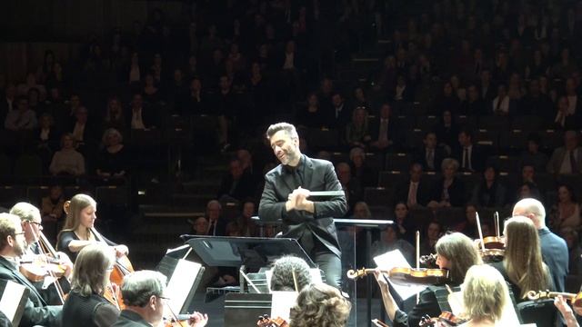 Richard Strauss: Also Sprach Zarathustra смотреть онлайн