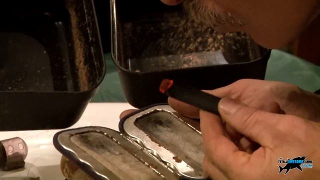 Barbel fishing tips- Maggots & Swimfeeder - Totally Awesome Fishing Show смотреть онлайн