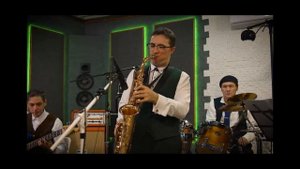 Музыкальная группа MarsFunkyBand 
Исполняет ковер песню Шизгара 
Venus ( cover)