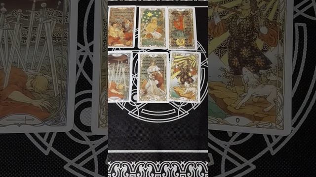 Что вам надо знать прямо сейчас?   #тарорасклад #tarot #предсказание #таро #вопросответ