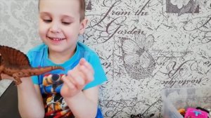 ДИНОЗАВРЫ Стегозавр Спинозавр...Игрушки для детей. Видео обзор!! DINOSAURS.