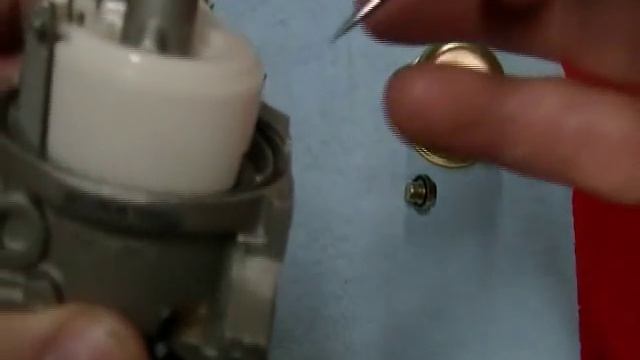 Small Engine Repair: Carburetor Float Height on a 6.5 HP Harbor Freight Predator Engine