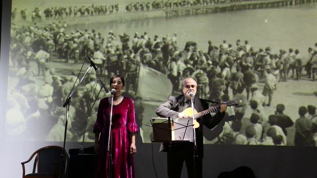 Виктор и Светлана Дзансоловы - ЖУРАВЛИ ("Над весенней водой, над затонами...") смотреть онлайн