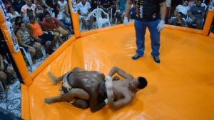 Aliandre (chiquinho mutante) VS José Fernando (espartano sanguinario)