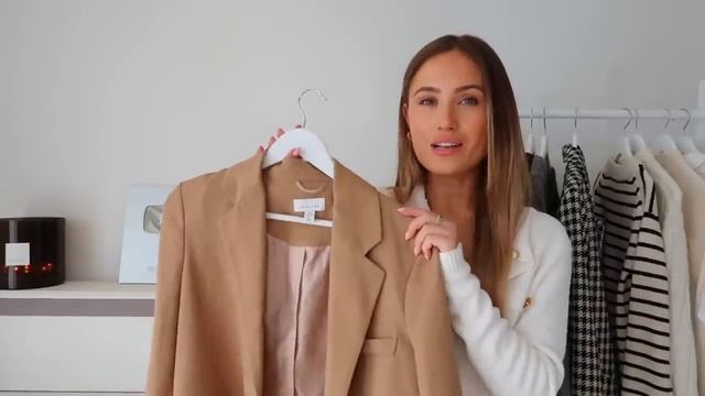 HOW TO BUILD AN AUTUMN CAPSULE WARDROBE _ All the essentials & basics _ Kate Hutchins смотреть онлайн