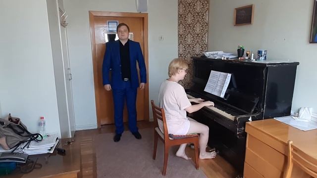 Канцона Альмавивы из оперы "Севильский цирюльник". Александр Фролов.