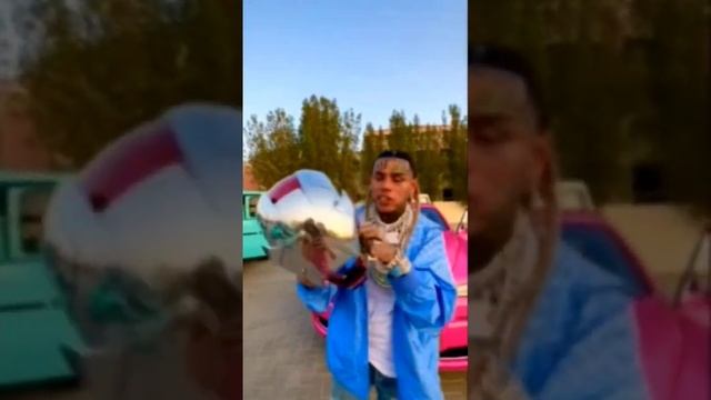 #6ix9ine #LIVE #helmet #helmets #ironman  #IHelmetElectricMask #VoiceRemoteControl  #WearableHelmet