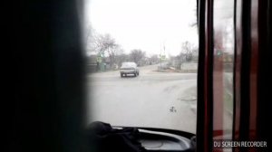 Едем по Джанкою на автобусе