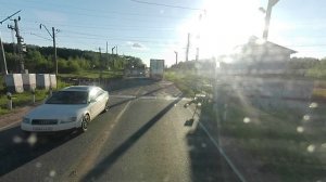 Как проезжать ж/д переезд правильно или на тот свет не торопимся
