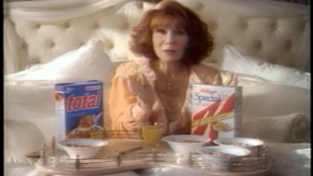 Total Cereal Commercial — Katherine Helmond смотреть онлайн