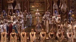 [HD] Alto cagion v'aduna ... Su! del Nilo al sacro lido. La Scala. 2006.  (from Verdi's Aida)