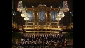 Mozart - REQUIEM - Confutatis : Harnocourt