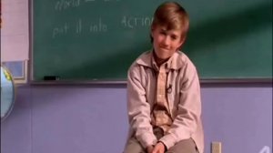 Кадры из фильма "Плата вперед"