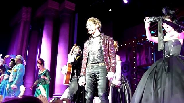 Mozart l'Opéra Rock - L'assasymphonie (reprise au final) (Lyon 13.05.10) Anniv de Flow смотреть онлайн