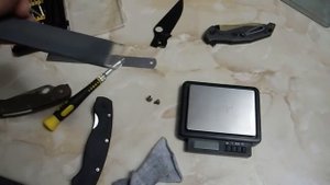 Сравнение реплики и оригинала ножей Spyderco Military