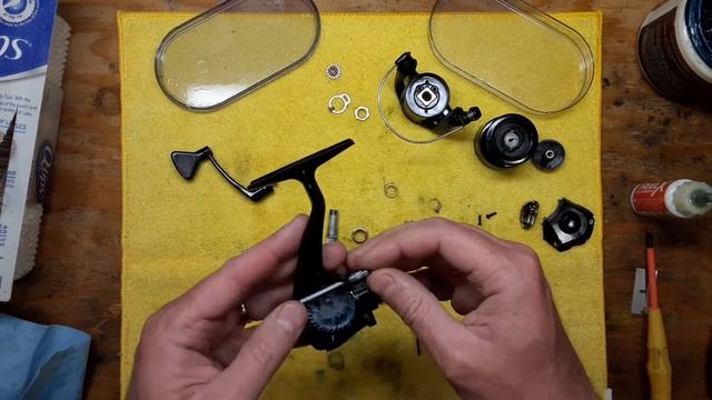 Shakespeare Ugly Spin US350 Ultra Light Spinning Reel Service смотреть онлайн