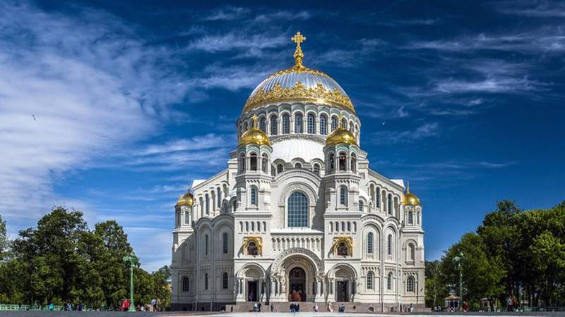 Интересный Питер