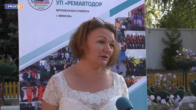 С рабочего места – за парту. Профсоюзы поздравляют школьников накануне Дня знаний смотреть онлайн