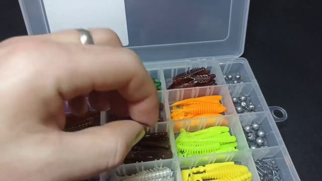 Набор для микроджига из плавающего силикона на окуня