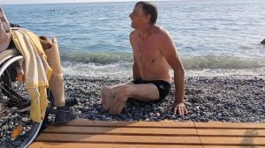Доступность на море в Адлере для инвалидов на колясках и ампутантов