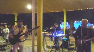 Концерт кавер группы АЭРОНАВТЫ в амфитеатре кофейни BUNTARO (Нововоронеж) 28.09.2024