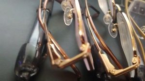 Толщина линз на черном фоне