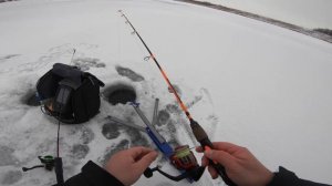 First Time Setting Up Jaw Jacker Automatic Ice Fishing Hook Setter and Rod Holder