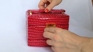 Шкатулка для украшений