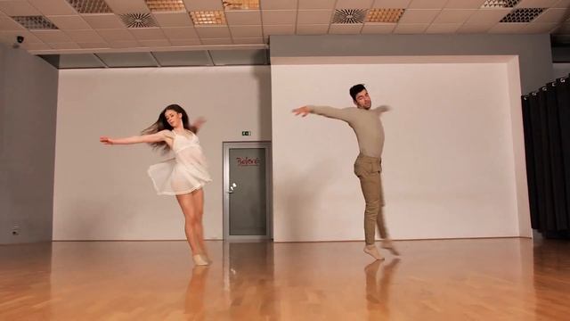 Faouzia & John Legend - Minefields | Jan Ravnik & Klara Senica смотреть онлайн