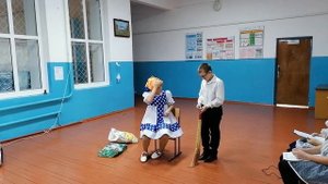 Сценка "Что случилось" от 5 класса.