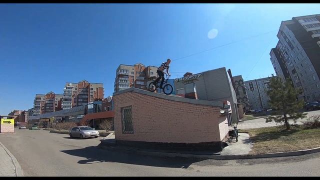 Не много катнули в стриту на BMX смотреть онлайн