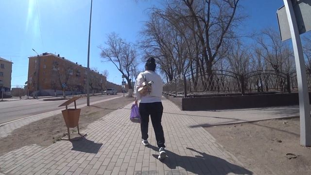 Город Балхаш (Балқаш) | перекрёсток Ленина (Абая) и Агыбай-Батыра весной 2021 год