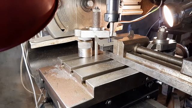 Фрезеровка выборки фрейма расточным резцом смотреть онлайн