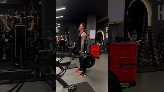 ВСЕ ЛЕГКО, КОГДА ЕСТЬ ДЕНЬГИ #тренажерныйзал #sports #спортивныйзал #деньги #результаты