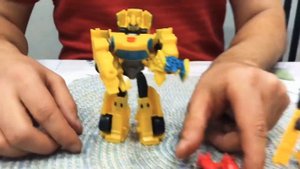 BUMBLEBEE VS OPTIMUS PRIME. БАМБЛБИ И ОПТИМУС ПРАЙМ. ТРАНСФОРМЕРЫ.