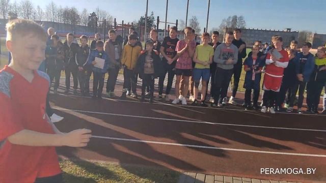 ЗА ПОБЕДУ В ТУРНИРЕ ПО ФУТБОЛУ КОМАНДЕ ГИМНАЗИИ №1 «ЛОГОС» ВРУЧЕН ПЕРЕХОДЯЩИЙ КУБОК И 2 ТЫС. РУБЛЕЙ смотреть онлайн