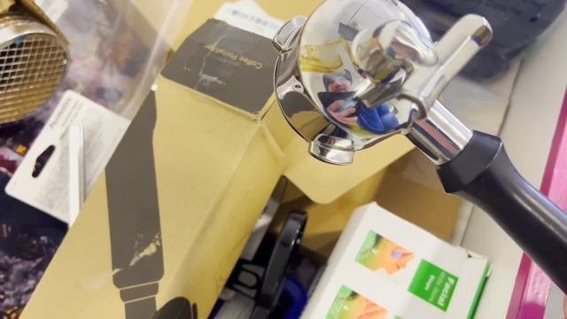 ПОТЕРЯННЫЕ ПОСЫЛКИ ЧТО ПРЯЧУТ В ПОТЕРЯННЫХ КОРОБКАХ