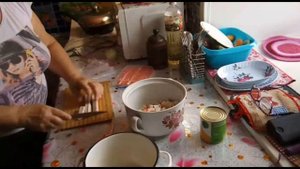 Небольшие покупки. //  Пол жизни на кухне. //