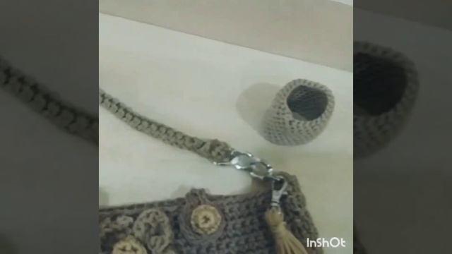 вязаная детская сумка с розочкой. Из шнура